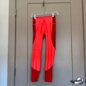 Women’s Under Armour workout leggings